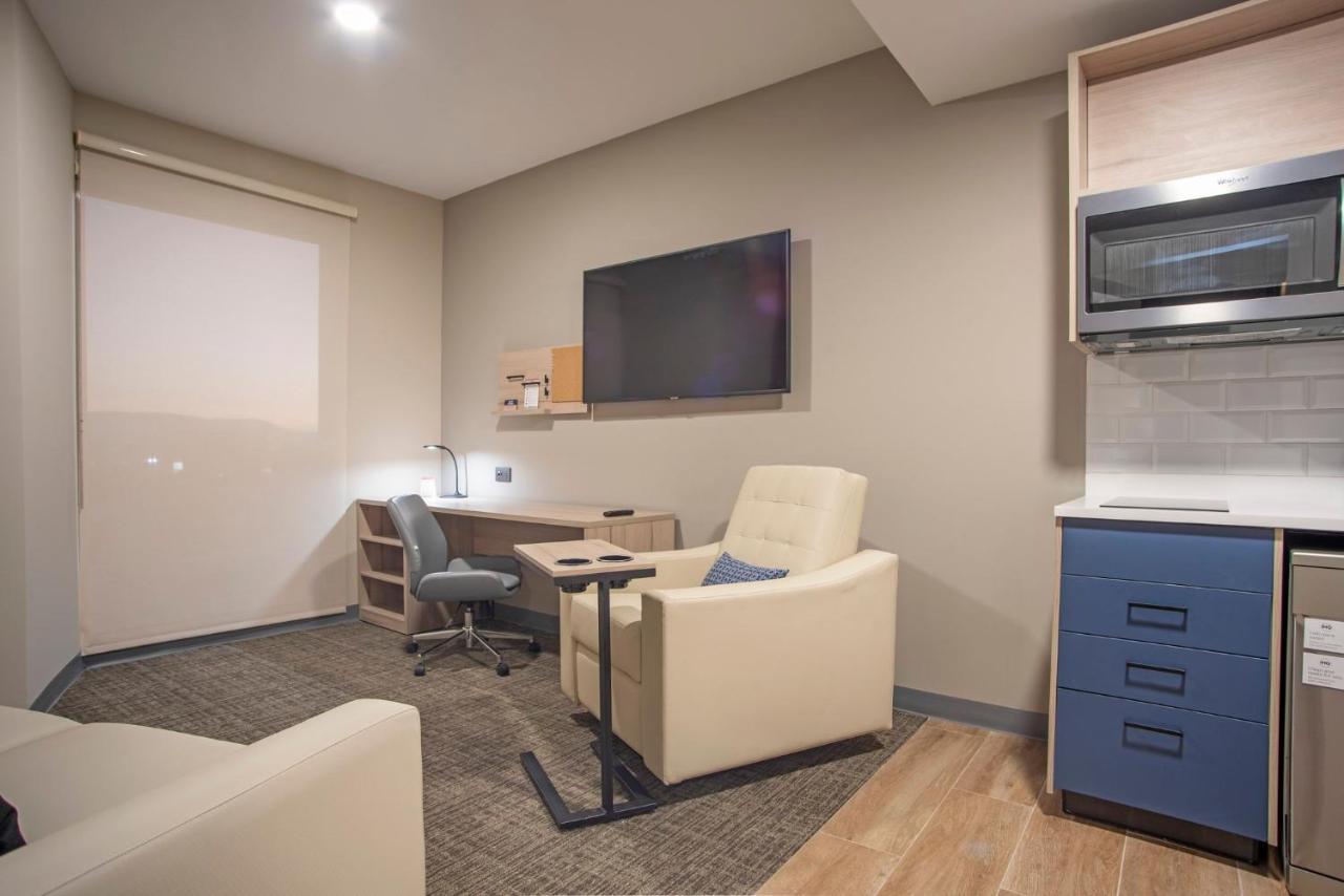 Candlewood Suites - Guadalajara Galerias By Ihg Zapopan Eksteriør bilde